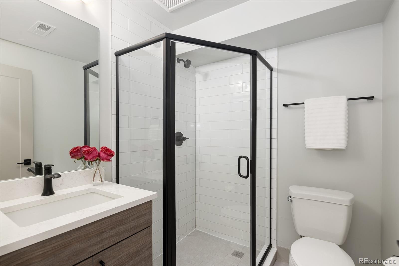 405 Harrison Street Unit: 3