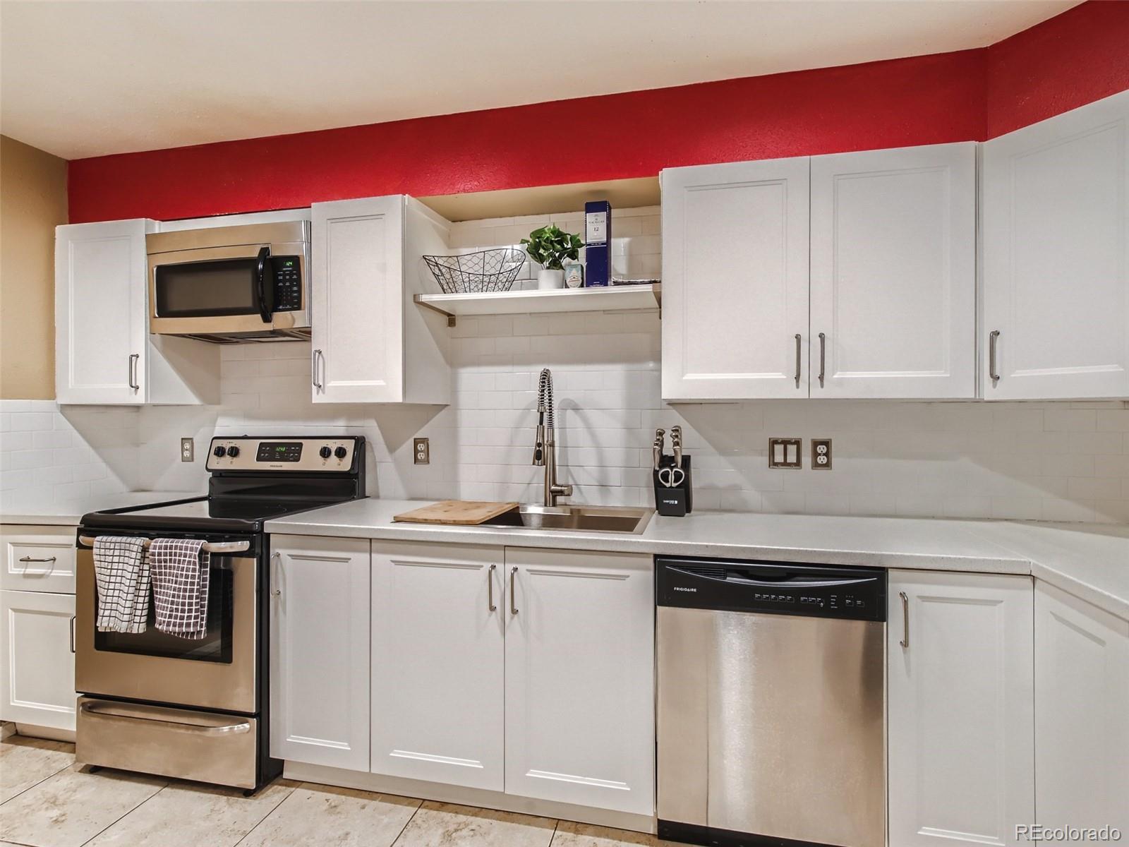 5691 W 35th Avenue Unit: 1F