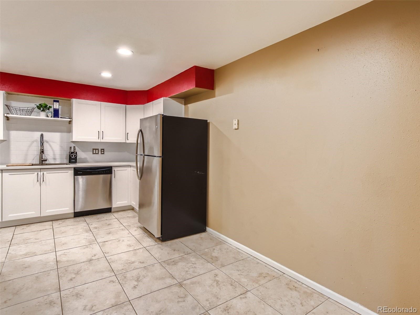 5691 W 35th Avenue Unit: 1F