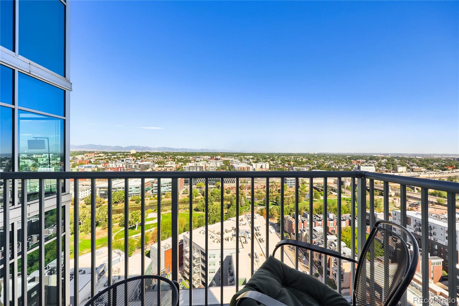 1700 Bassett Street Unit: 2015