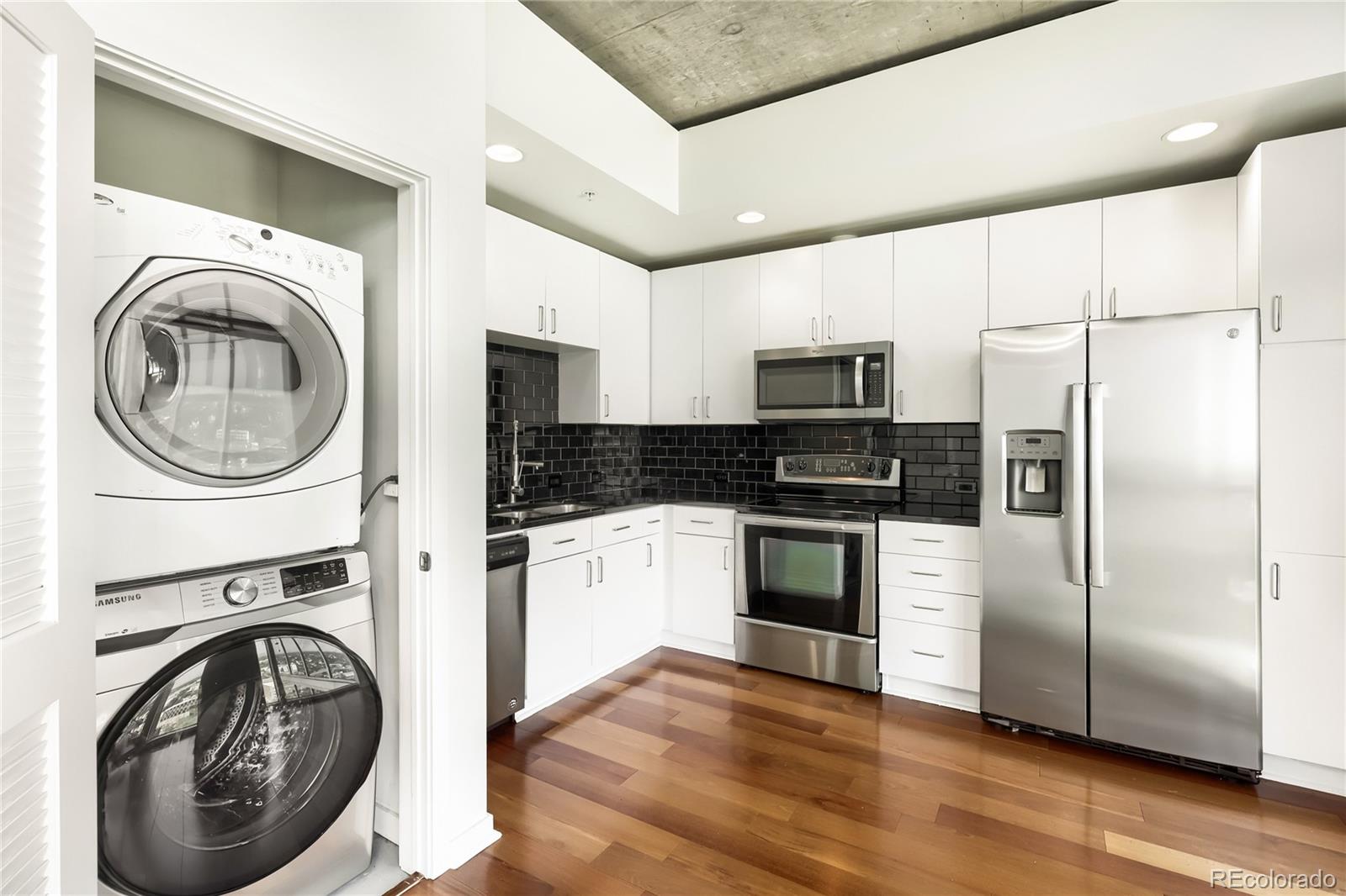 1700 Bassett Street Unit: 2015