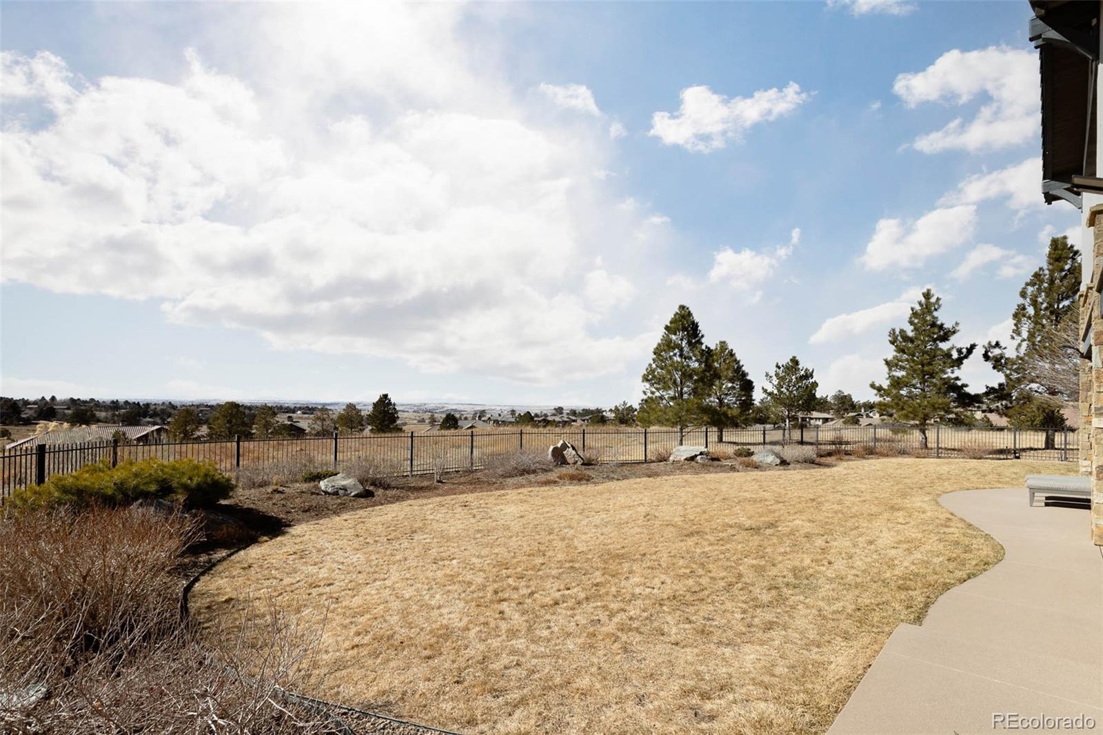 8802 Eagle Moon Way