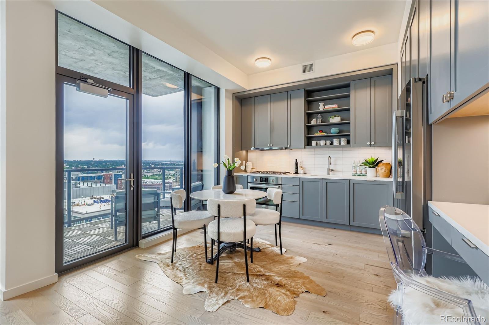 1750 Wewatta Street Unit: 1821-L
