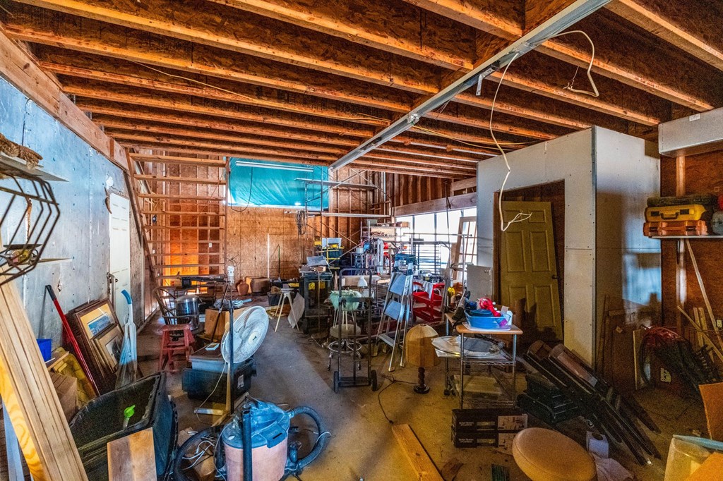 119 E Cherry Ridge