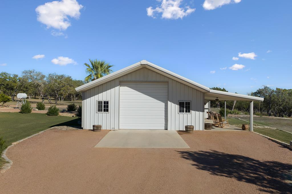 521 Bluff Creek Rd