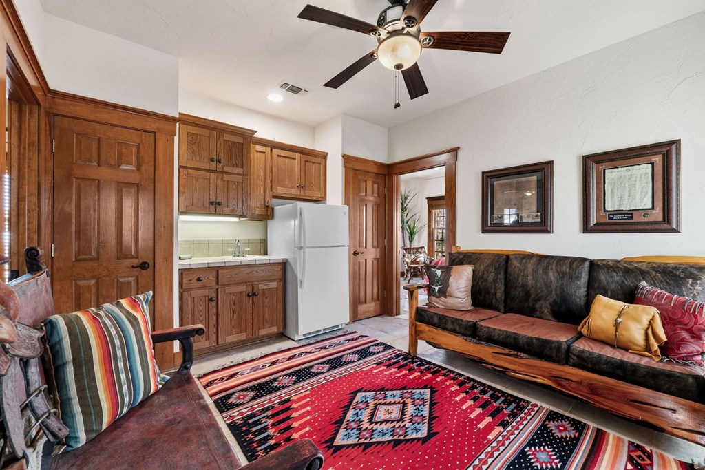 521 Bluff Creek Rd