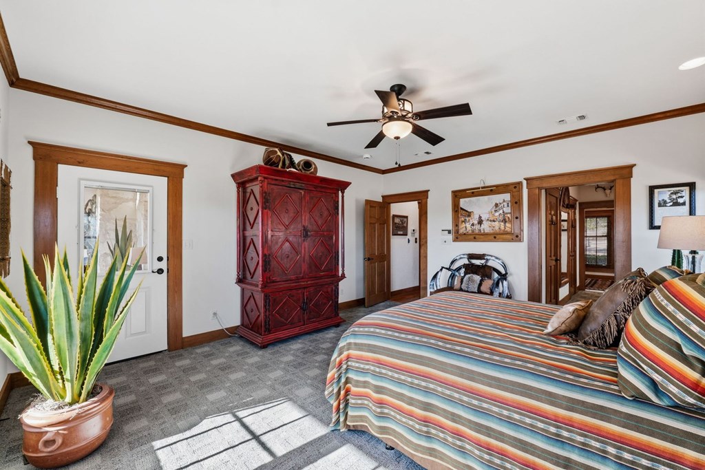 521 Bluff Creek Rd