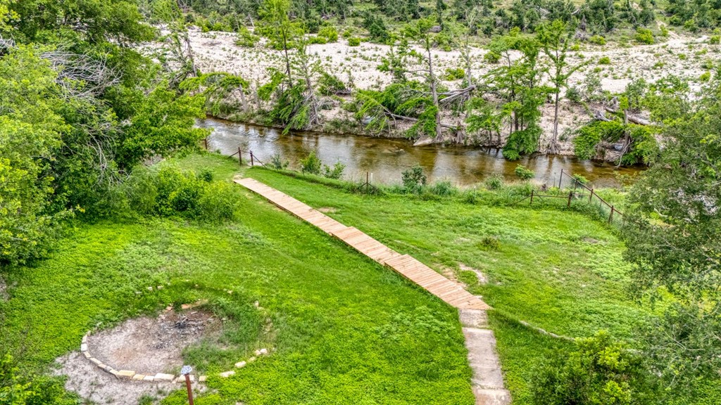 5987 Hwy 27