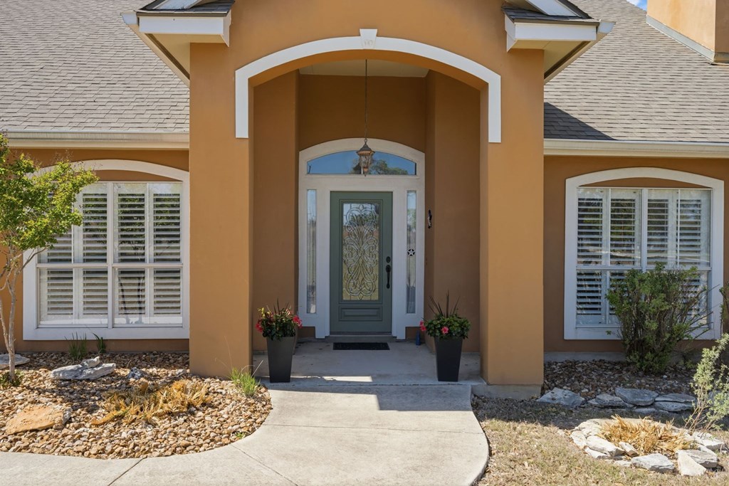 108 Agarita Ct