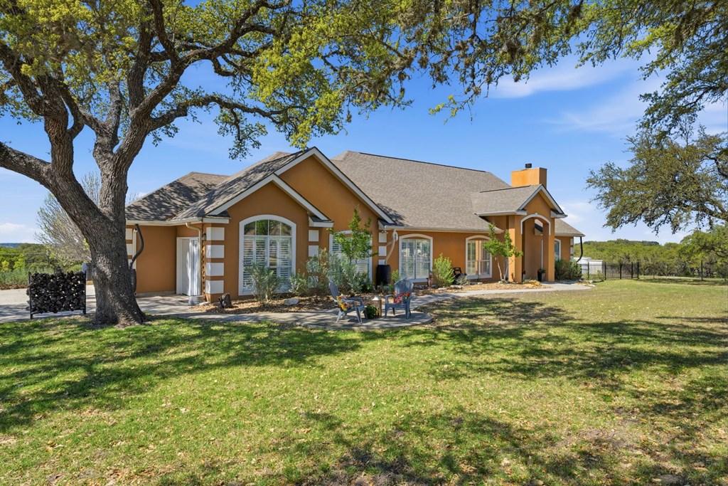 108 Agarita Ct