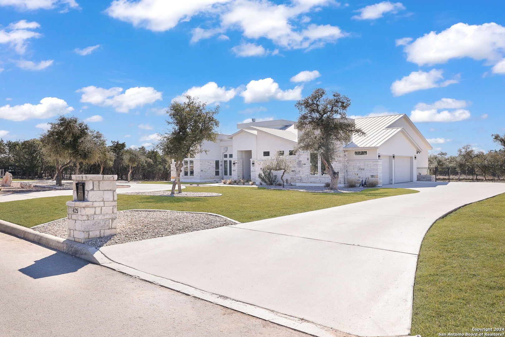 425 RANCH FLS