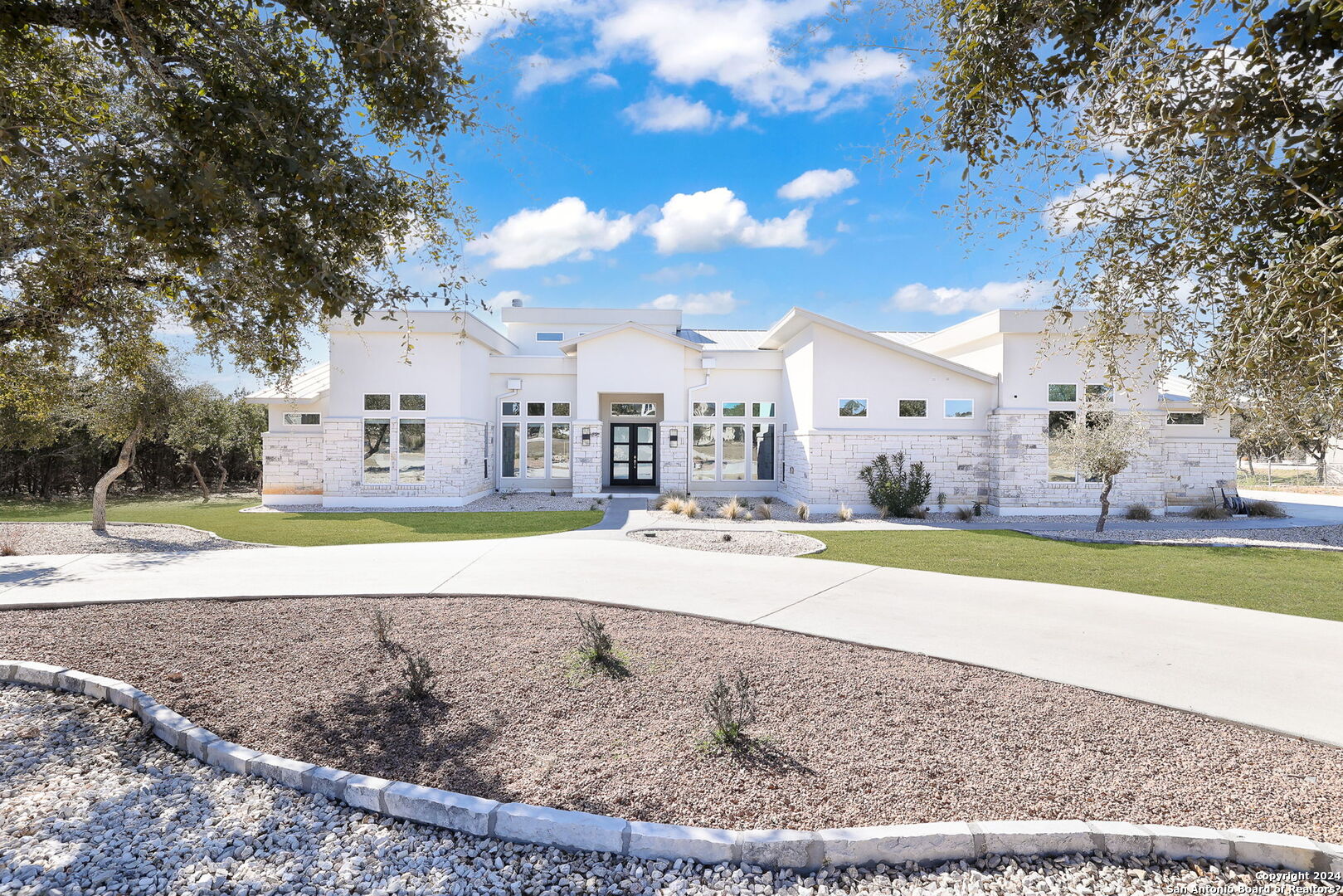 425 RANCH FLS