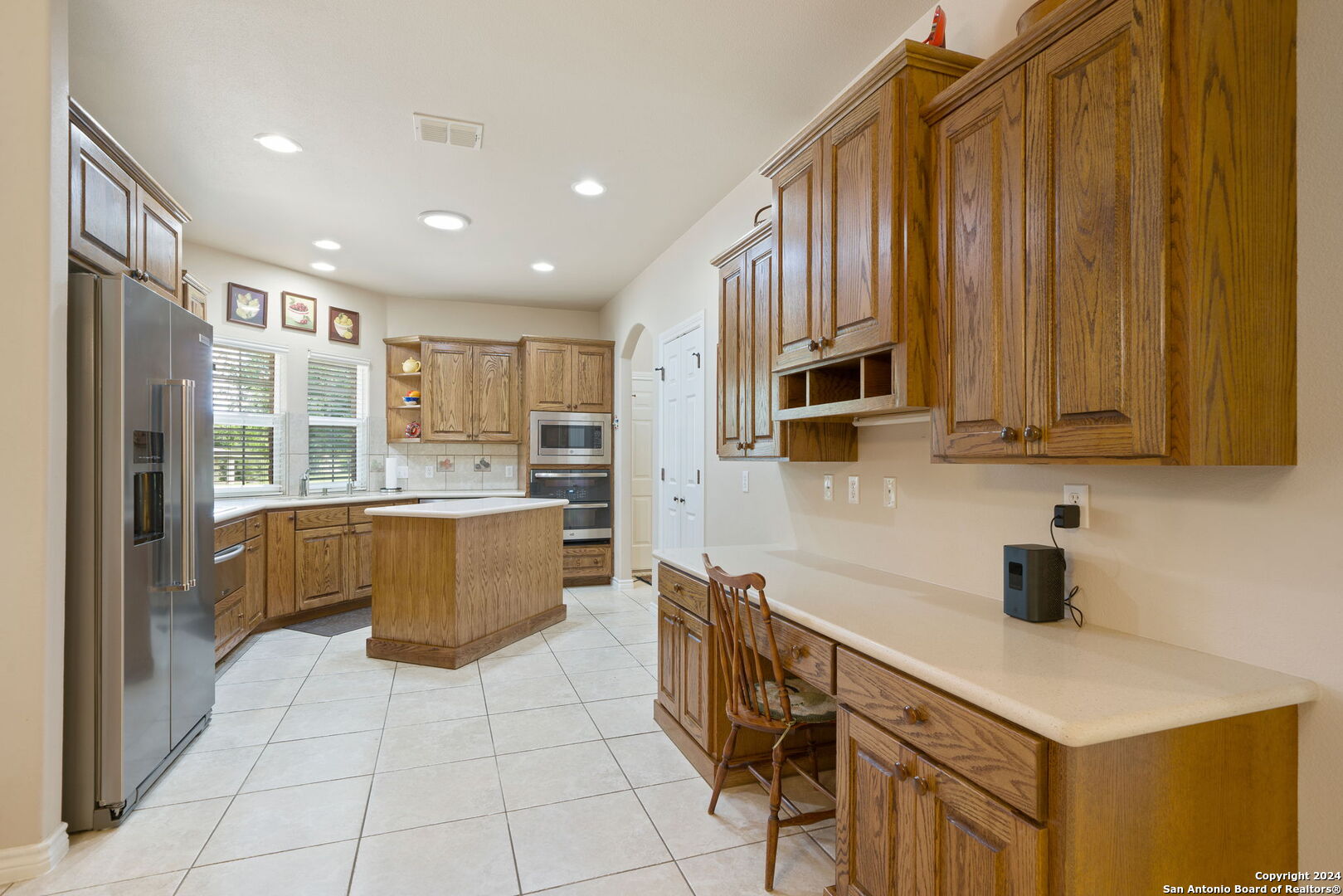 129 W EVERGREEN ST
