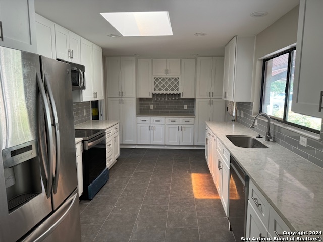 210 Hermine Blvd