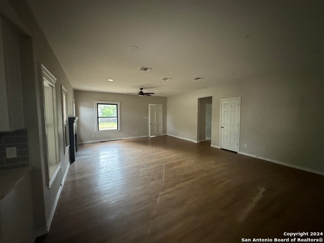 210 Hermine Blvd