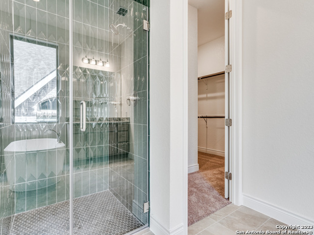 9036 Raven Pointe