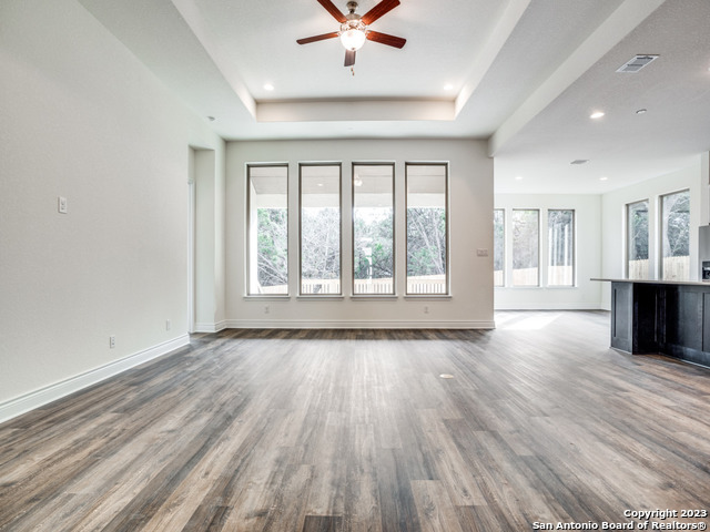 9036 Raven Pointe