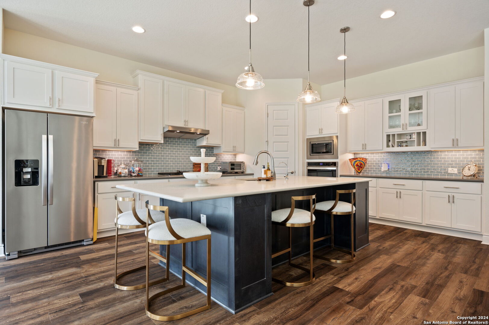 9036 Raven Pointe
