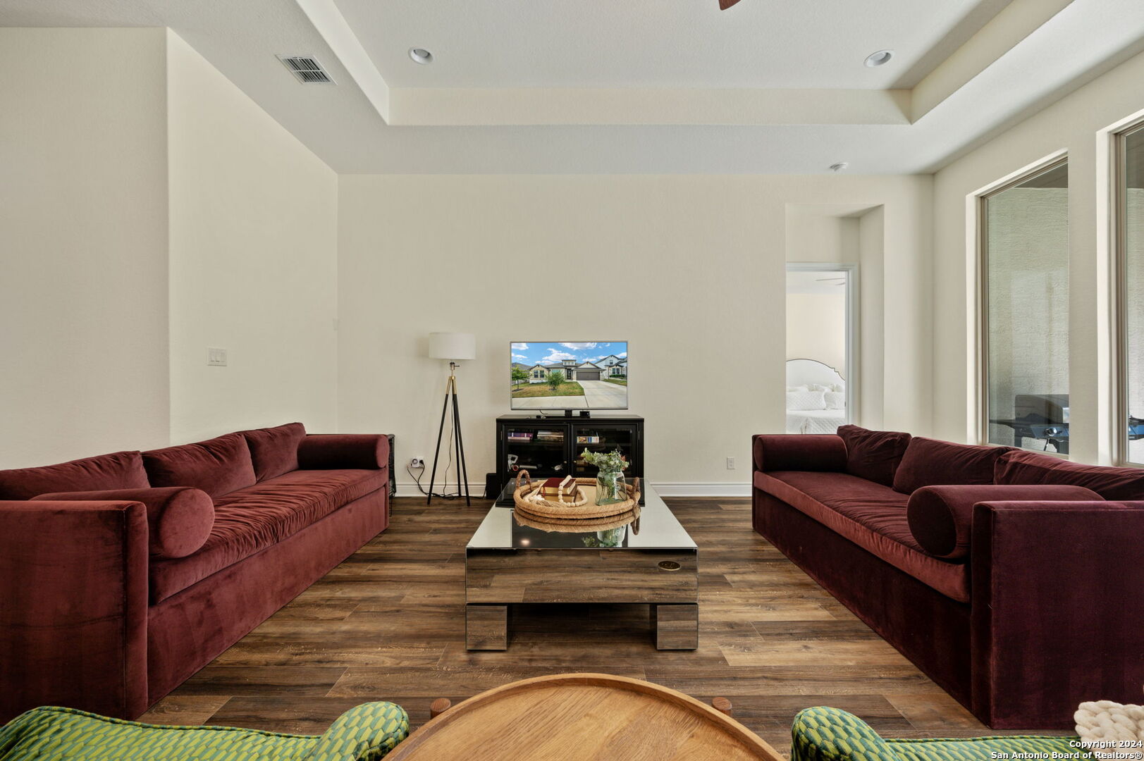 9036 Raven Pointe