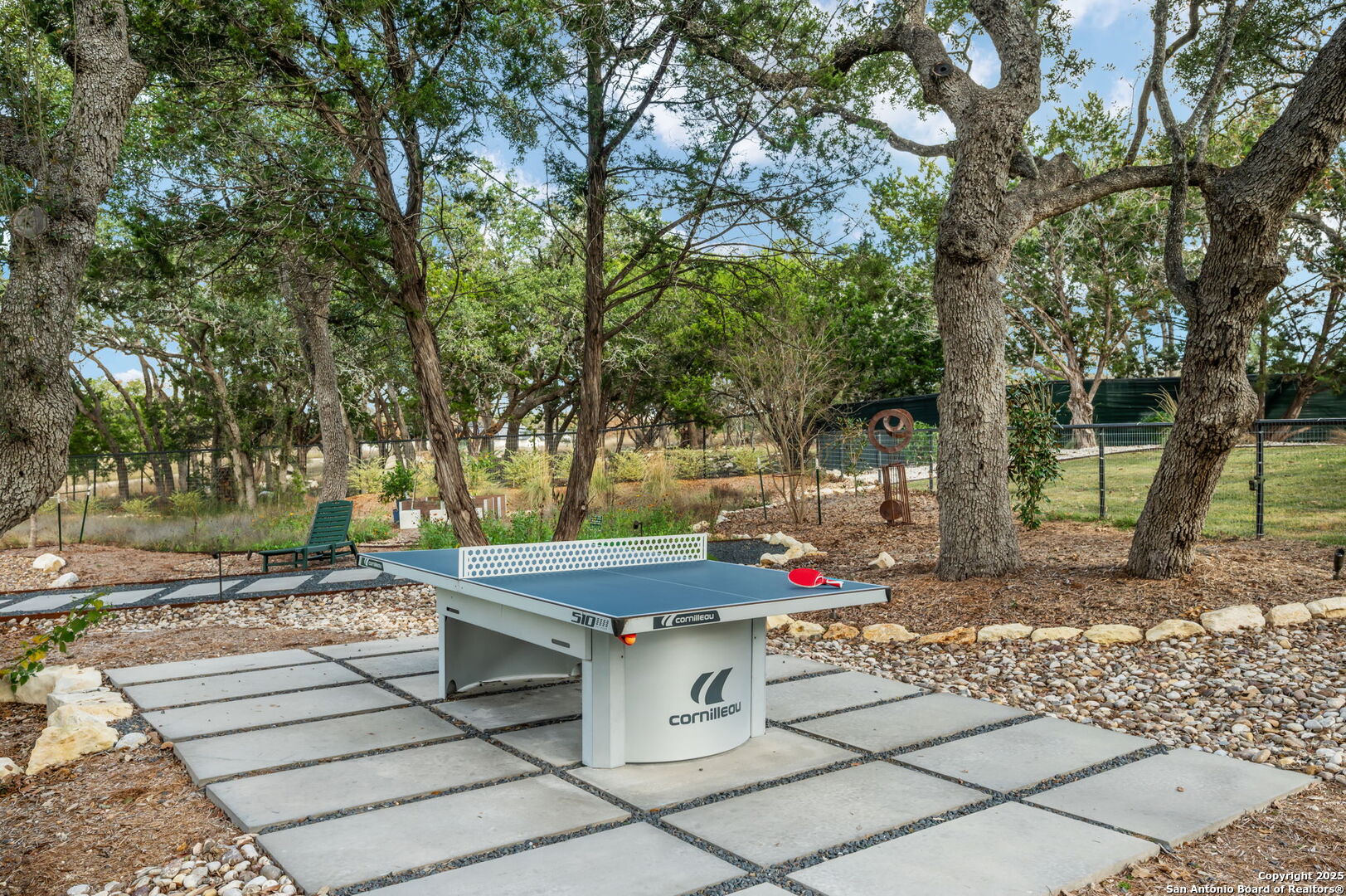 966 Belle Oaks Blvd.