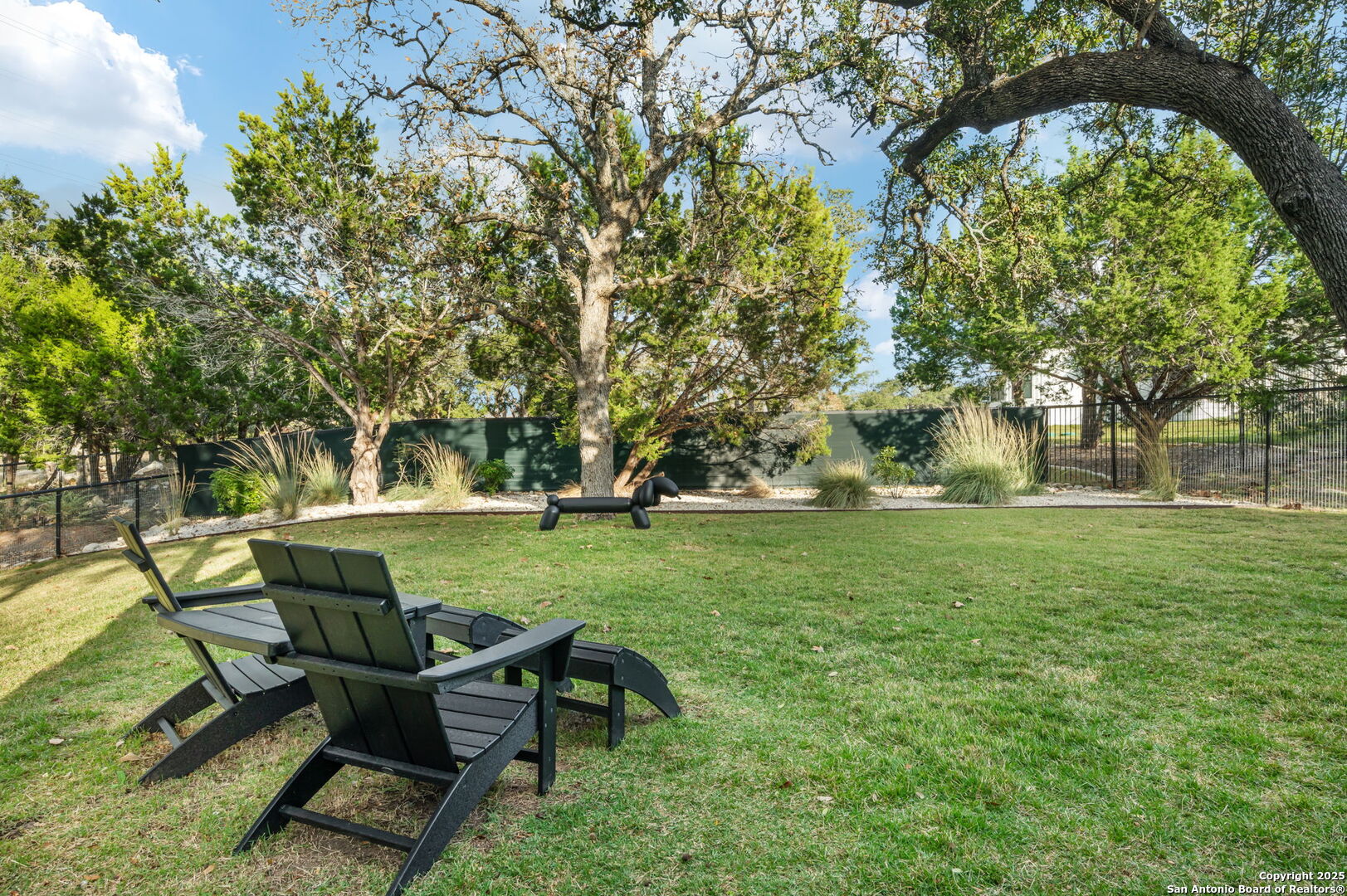 966 Belle Oaks Blvd.