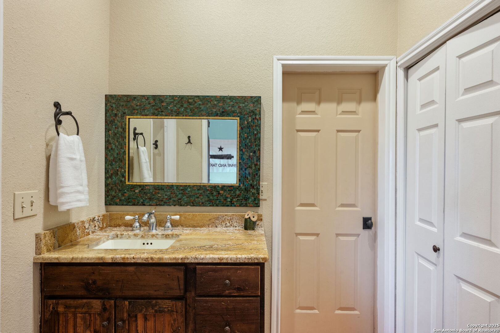 124 Hoskins Trail