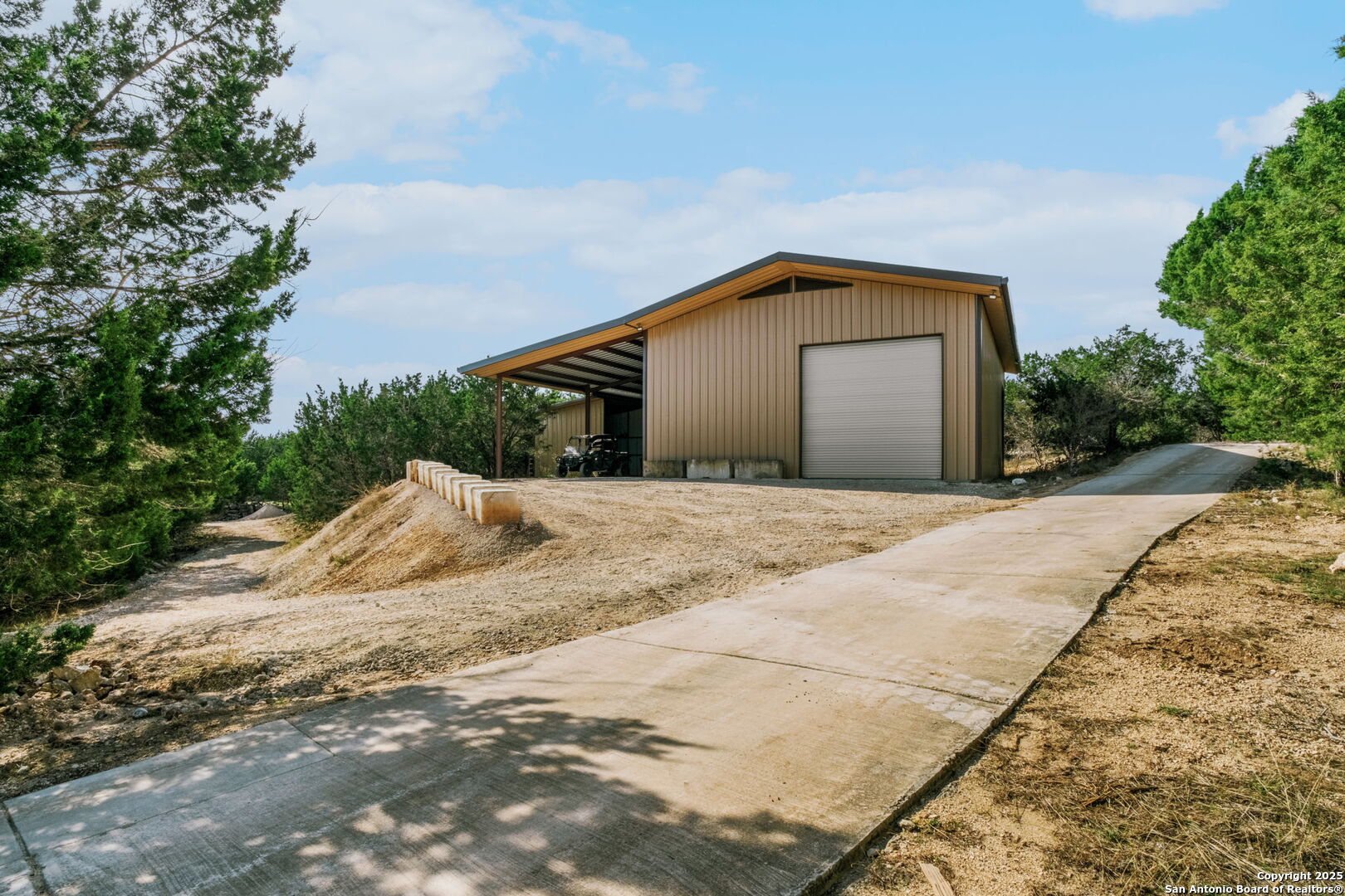 124 Hoskins Trail