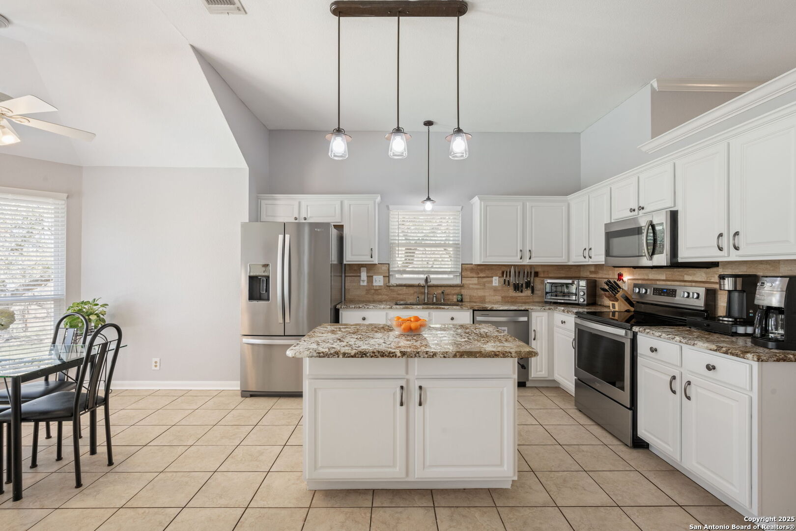 104 Kendall View Dr.