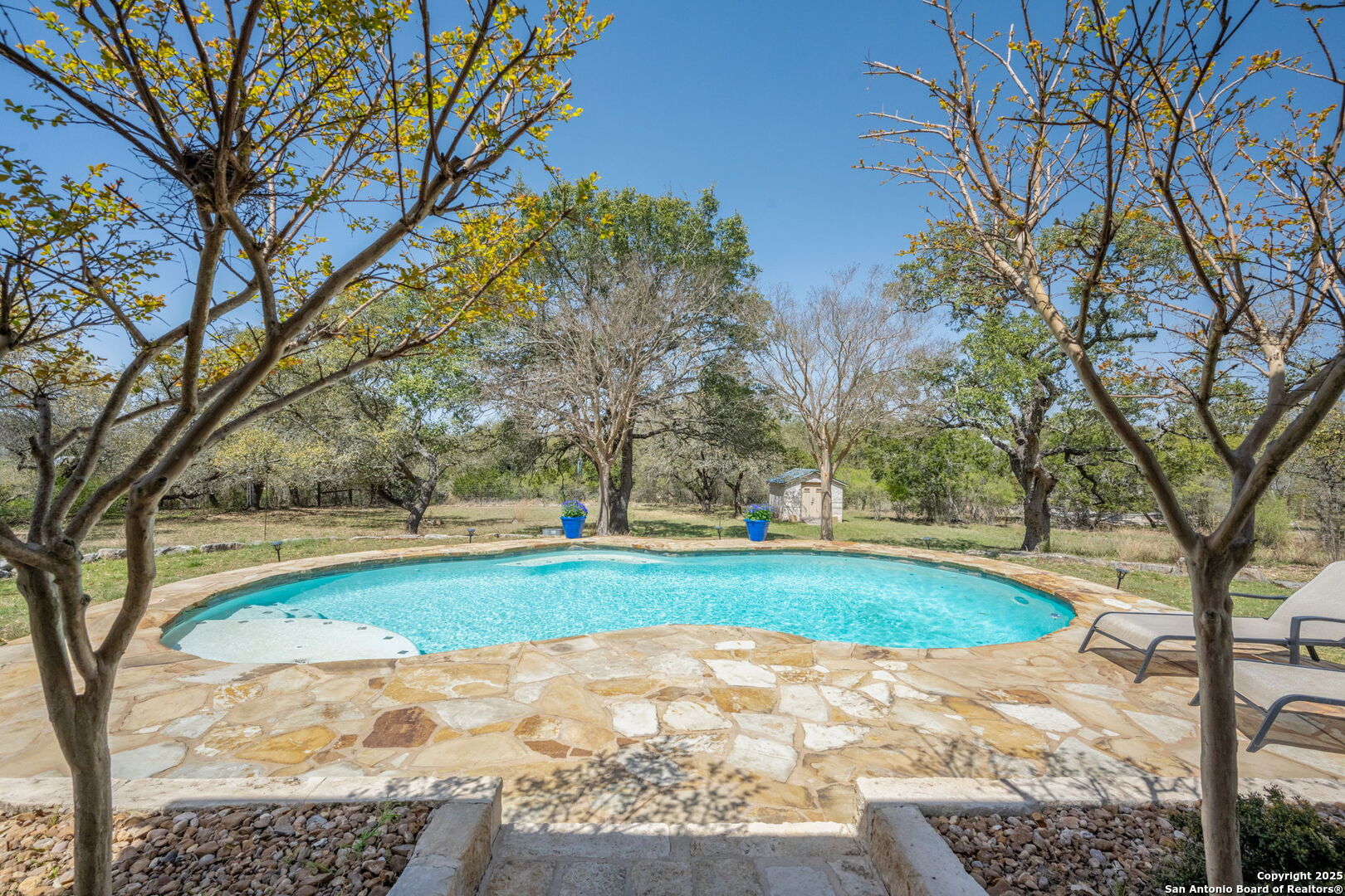 104 Kendall View Dr.