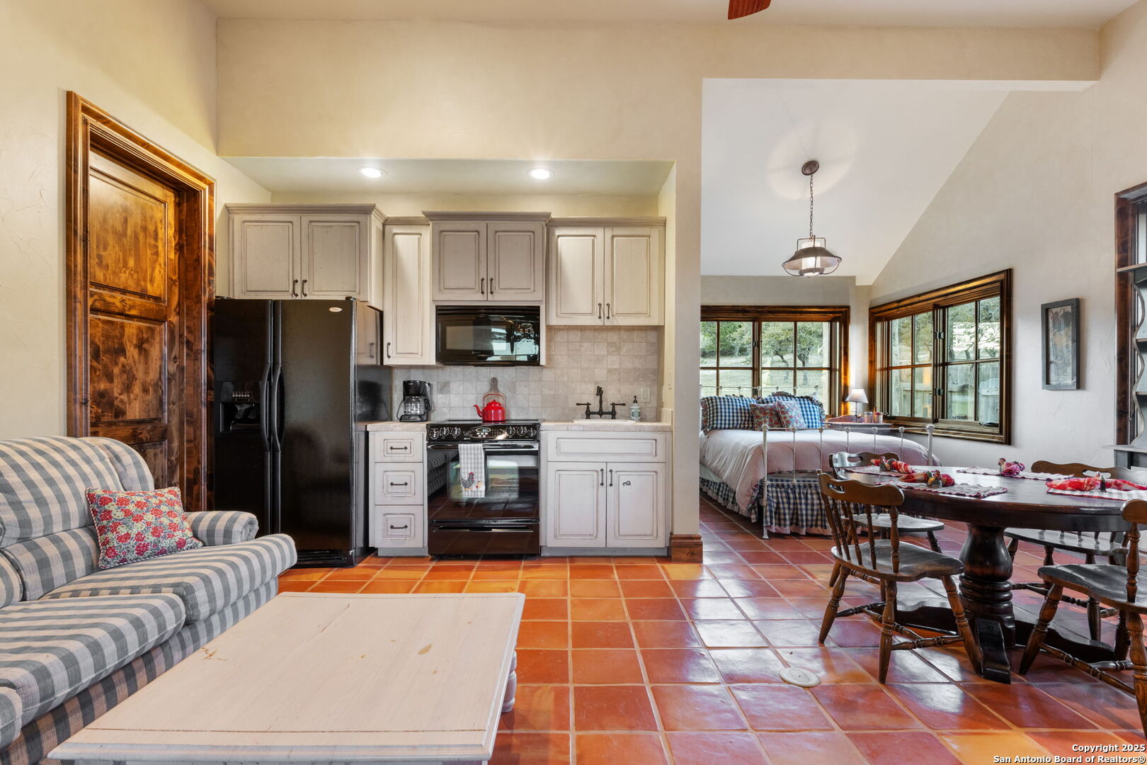 164 Camino Del Reserve
