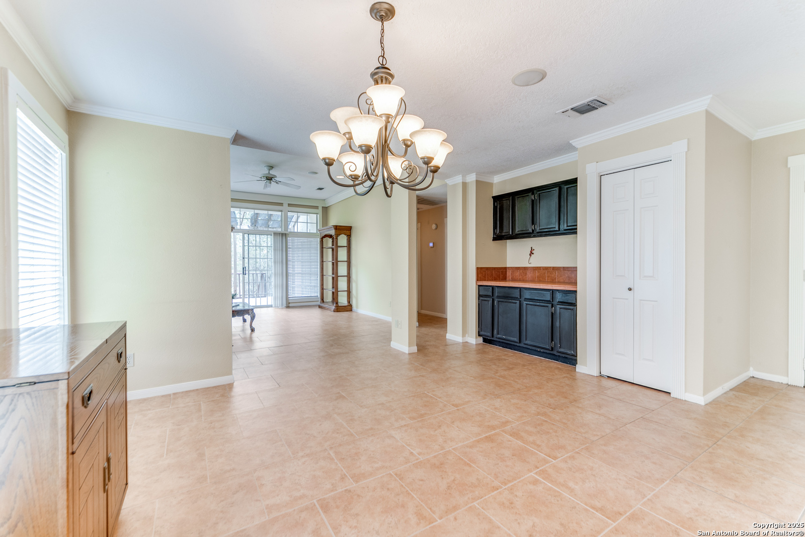 1323 Paragon Place