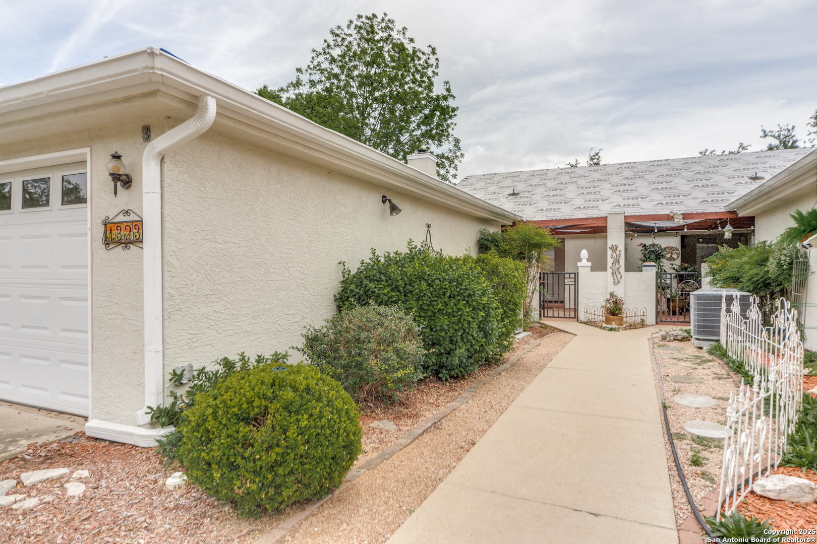 1323 Paragon Place