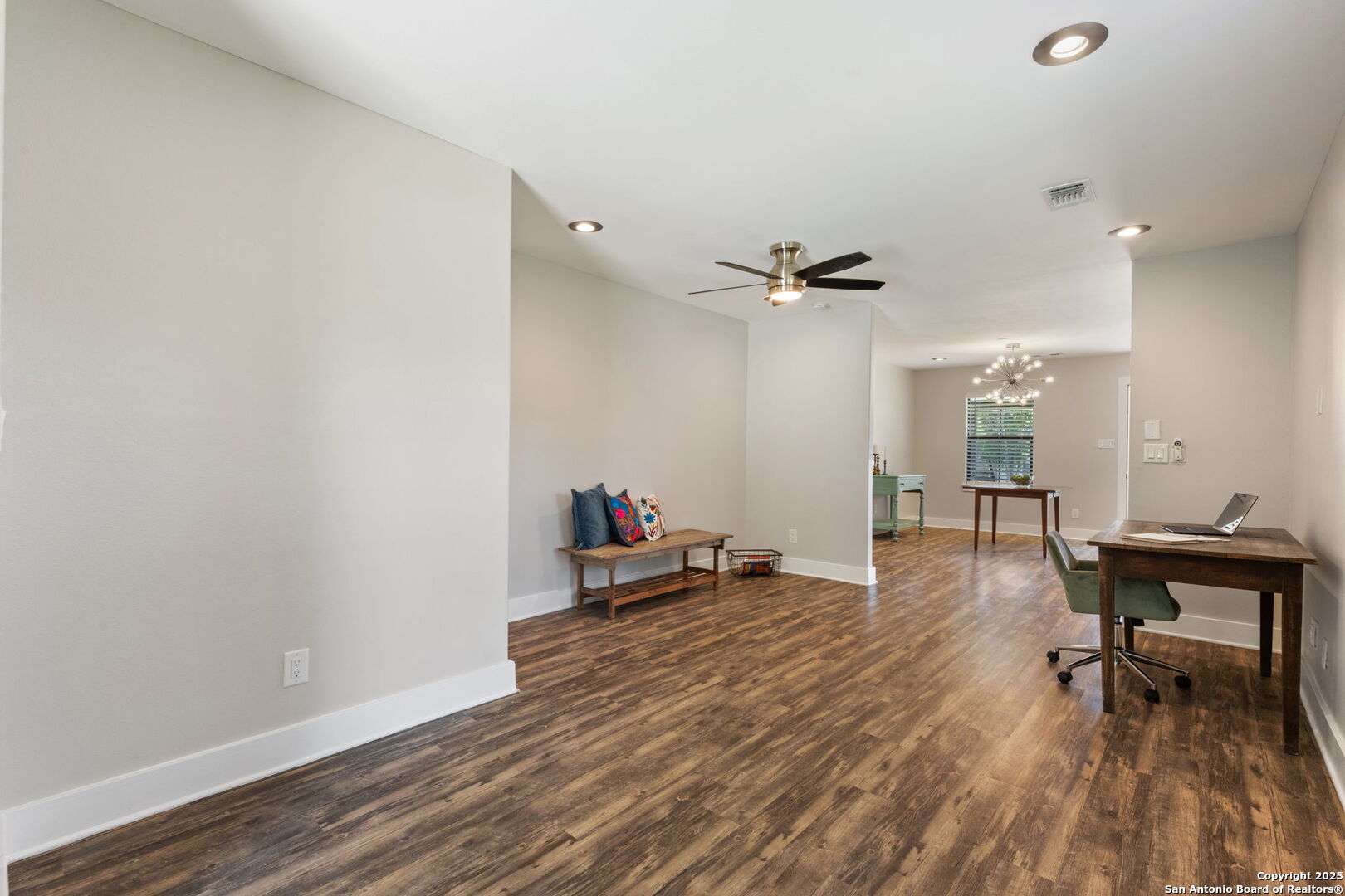 204 Shadywood