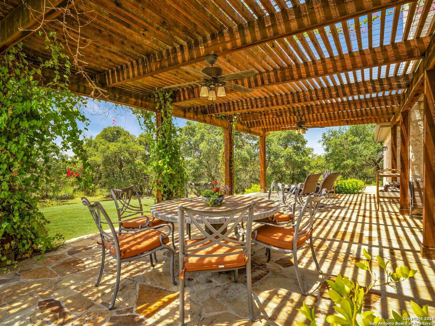 7816 Rocking Horse Ln