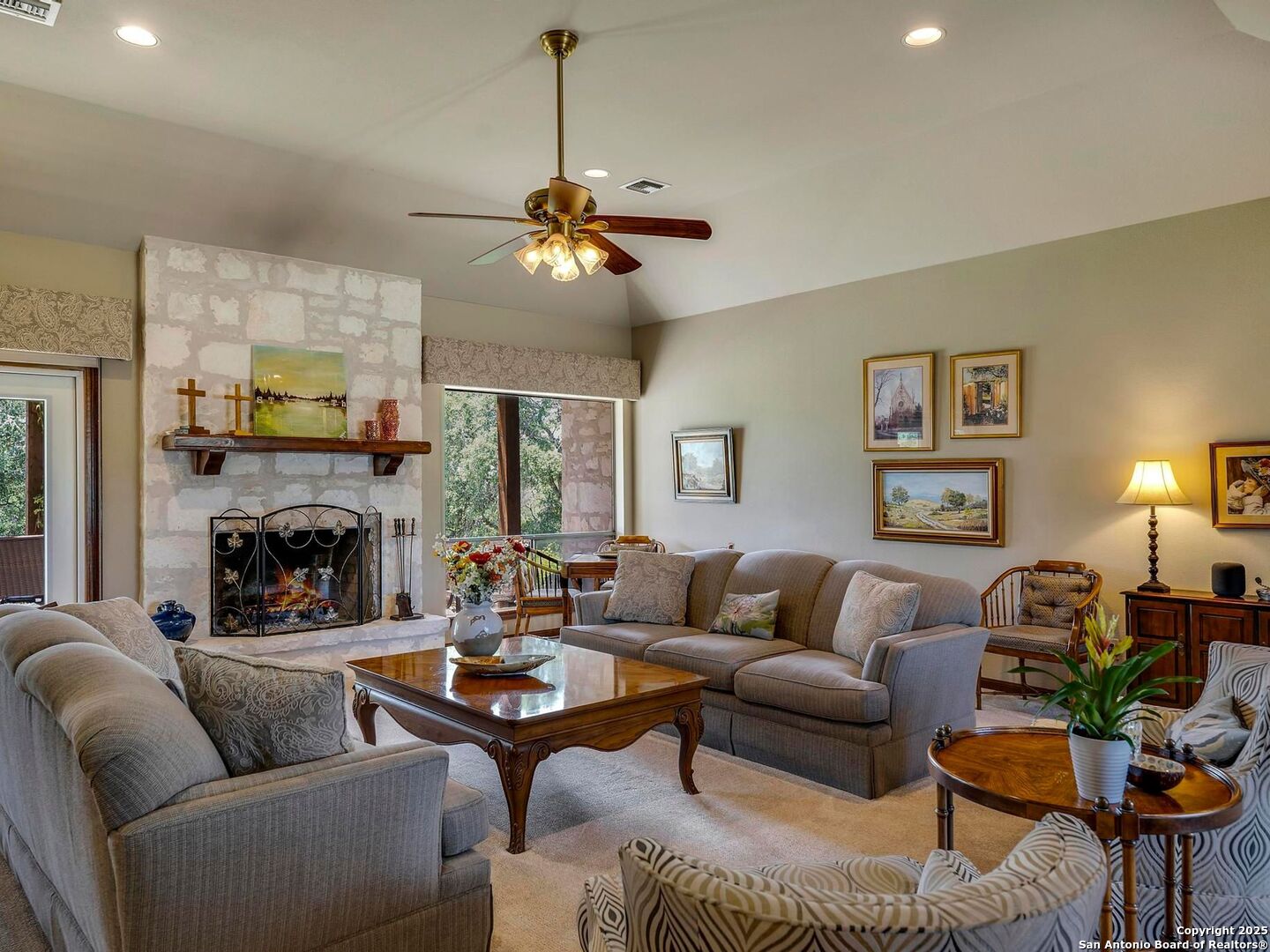 7816 Rocking Horse Ln