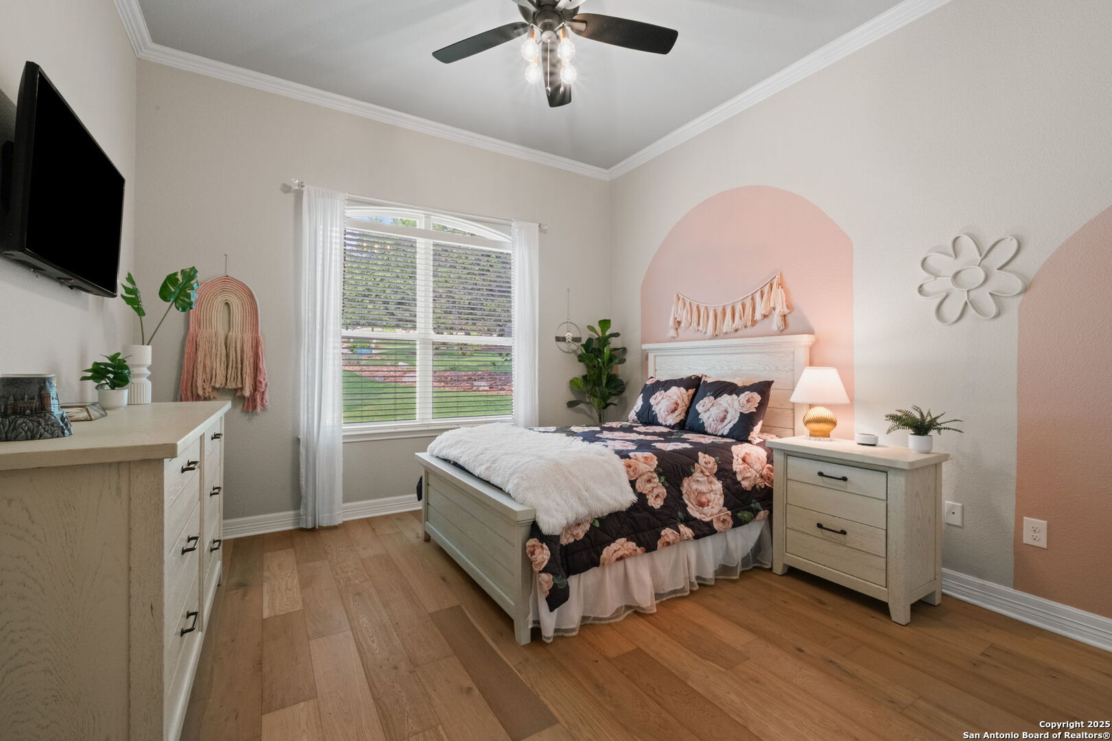 157 Fair Springs