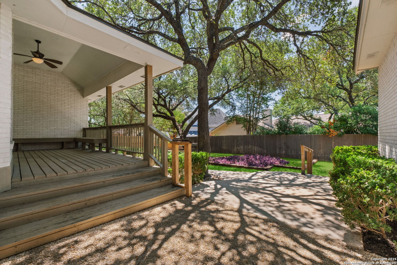 16239 Deer Crest