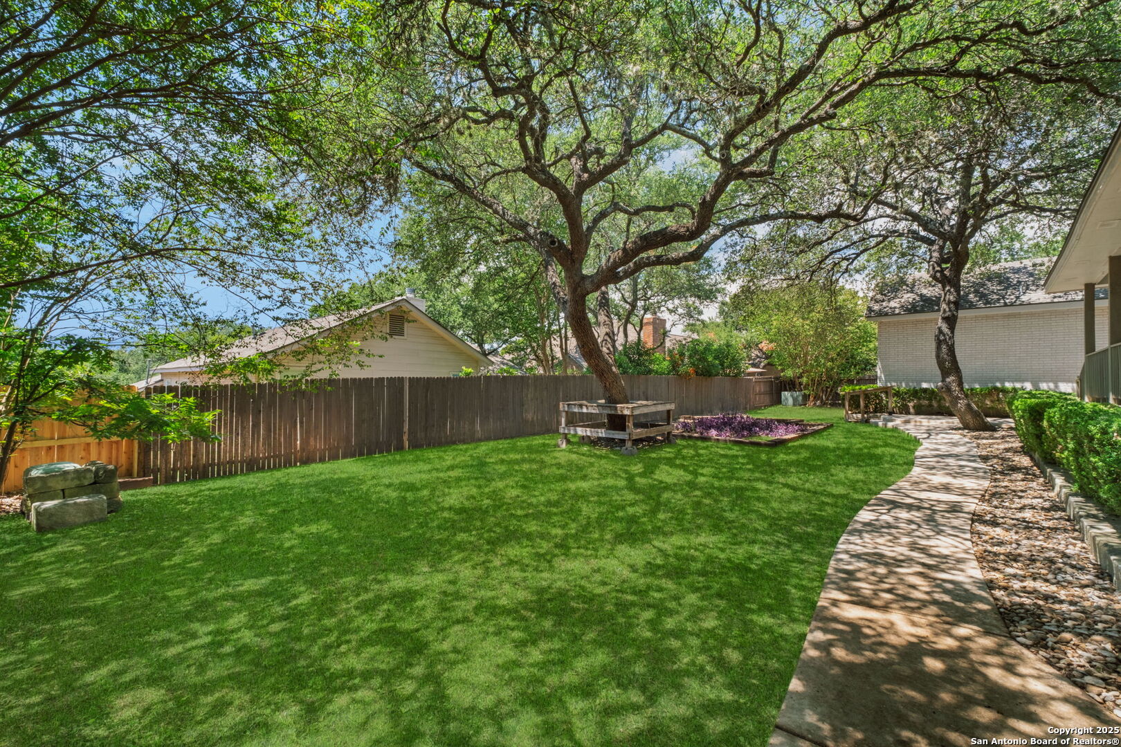 16239 Deer Crest