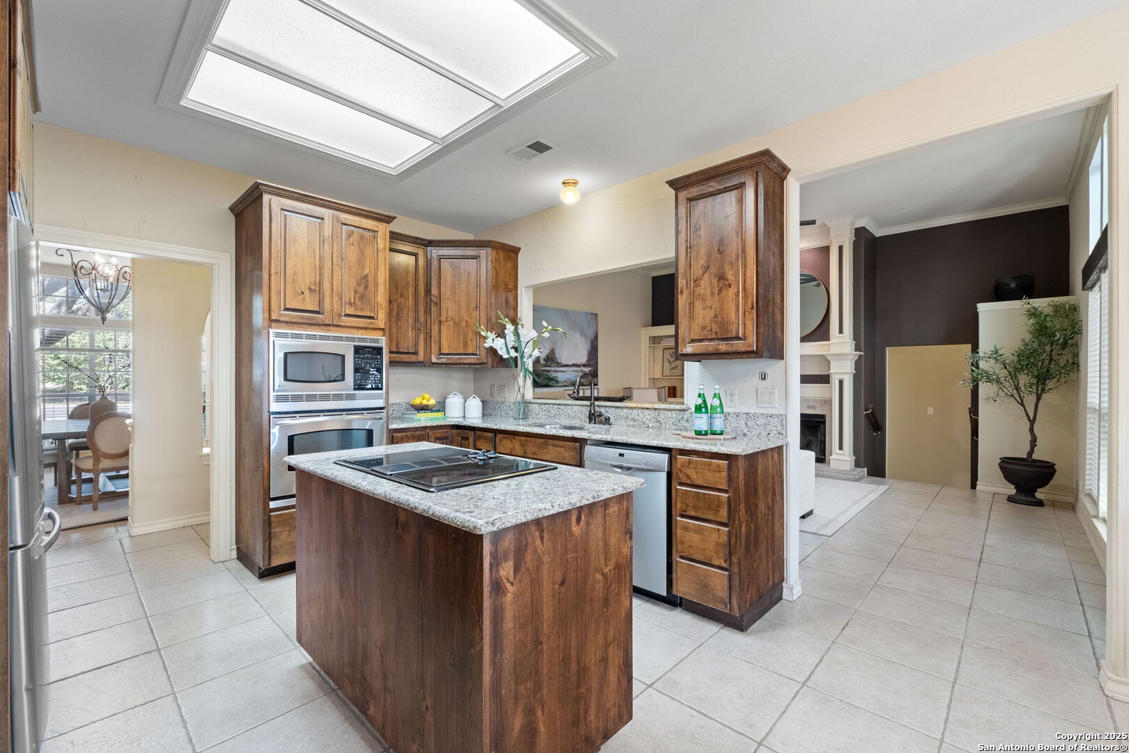 16239 Deer Crest