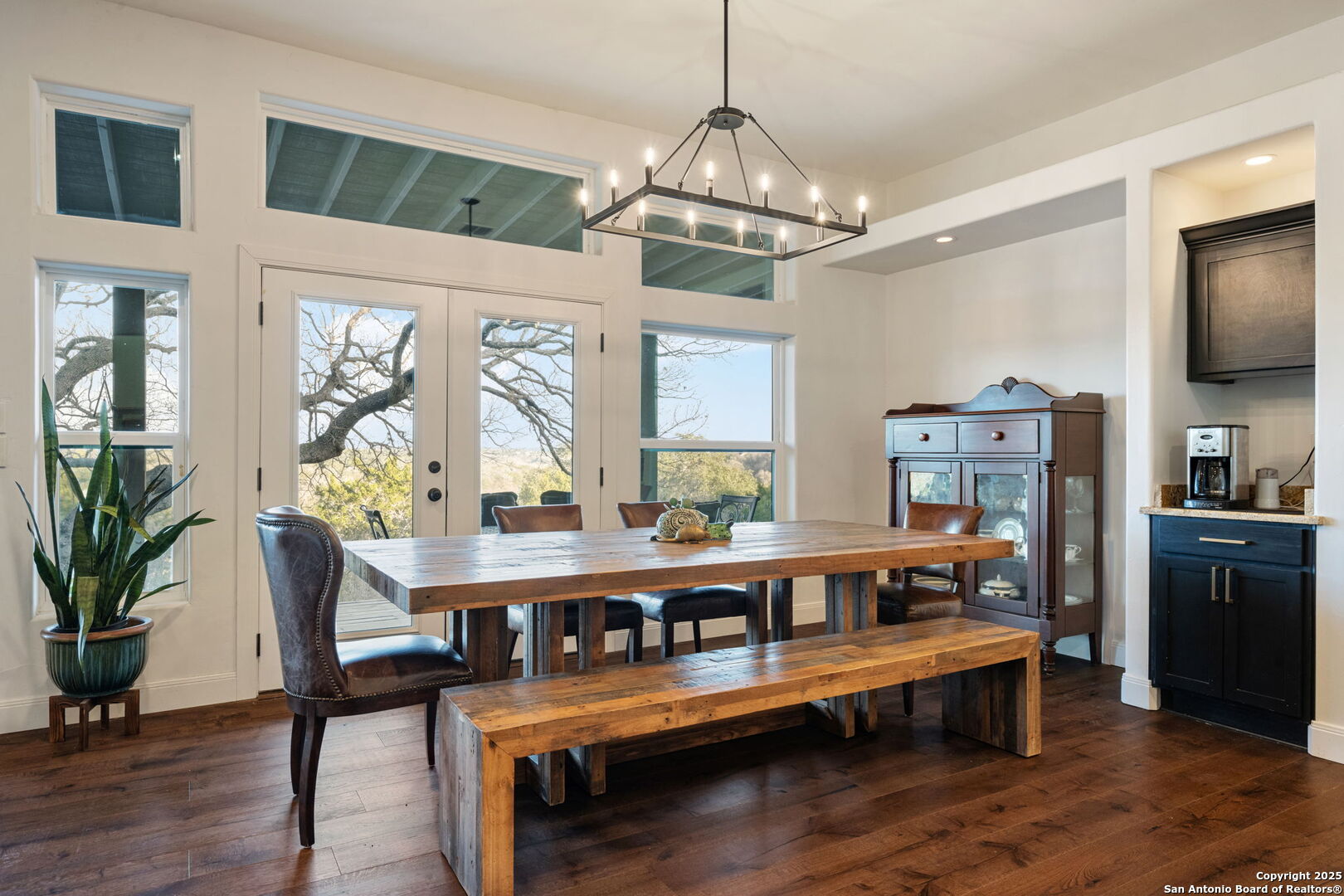 124 Hoskins Trail