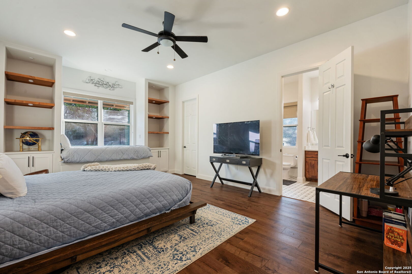 124 Hoskins Trail