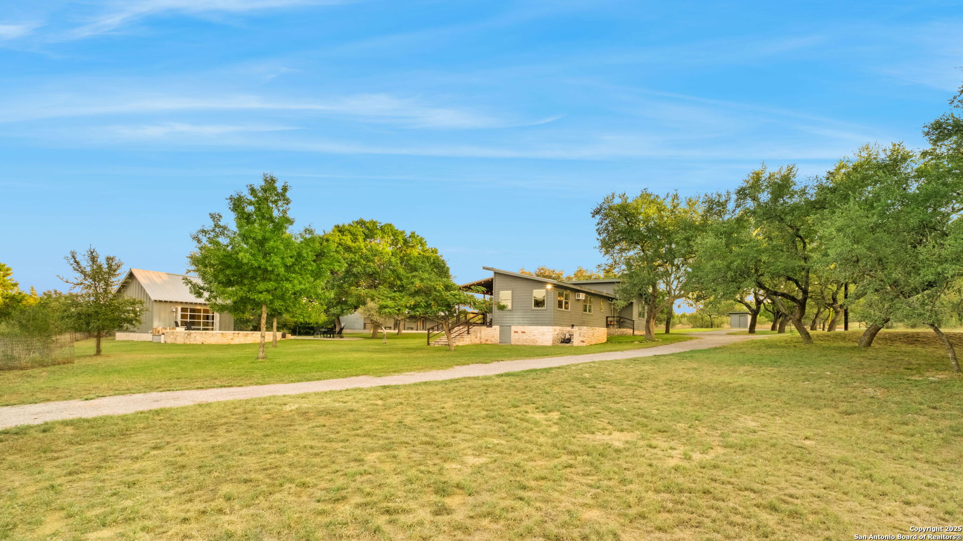 746 Trail Rock Dr