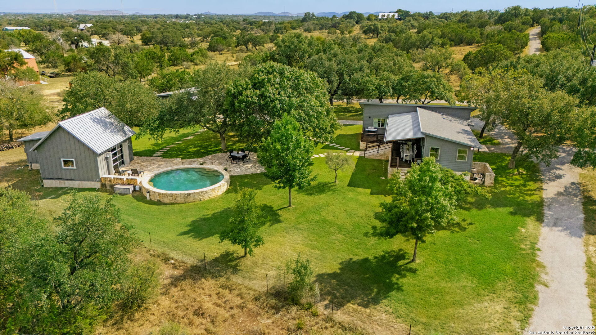746 Trail Rock Dr