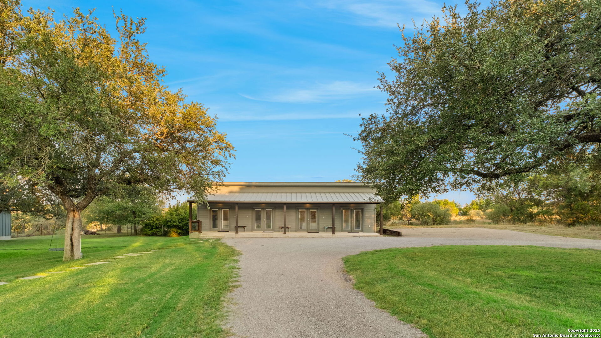 746 Trail Rock Dr