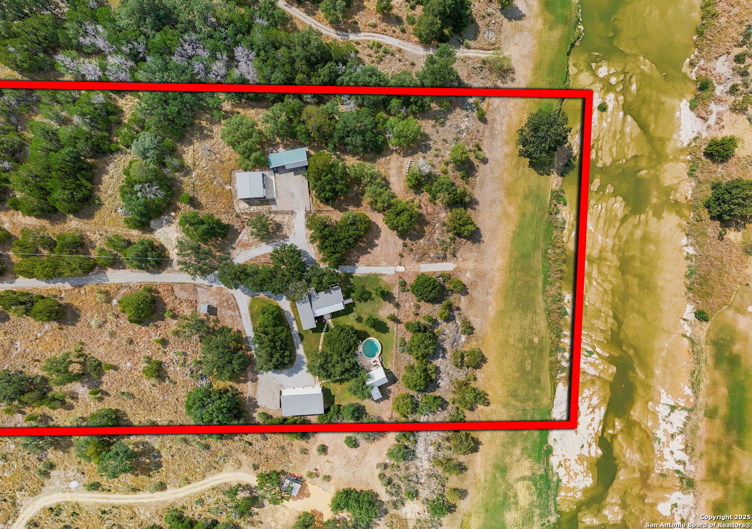 746 Trail Rock Dr