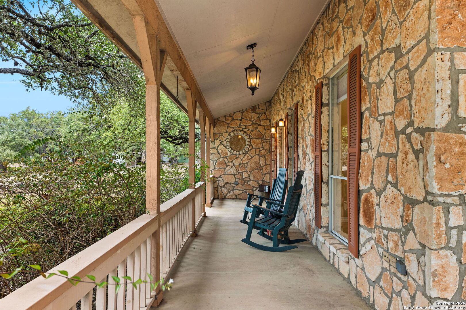 115 Sage Oaks Trail