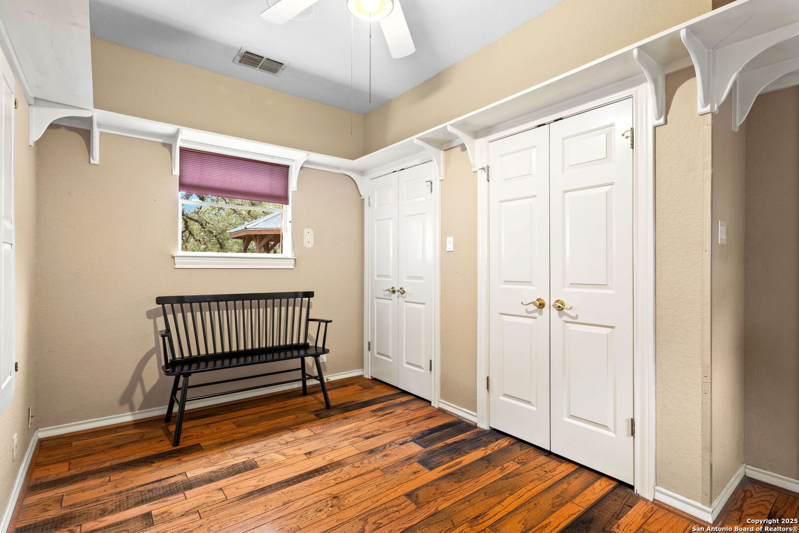 115 Sage Oaks Trail