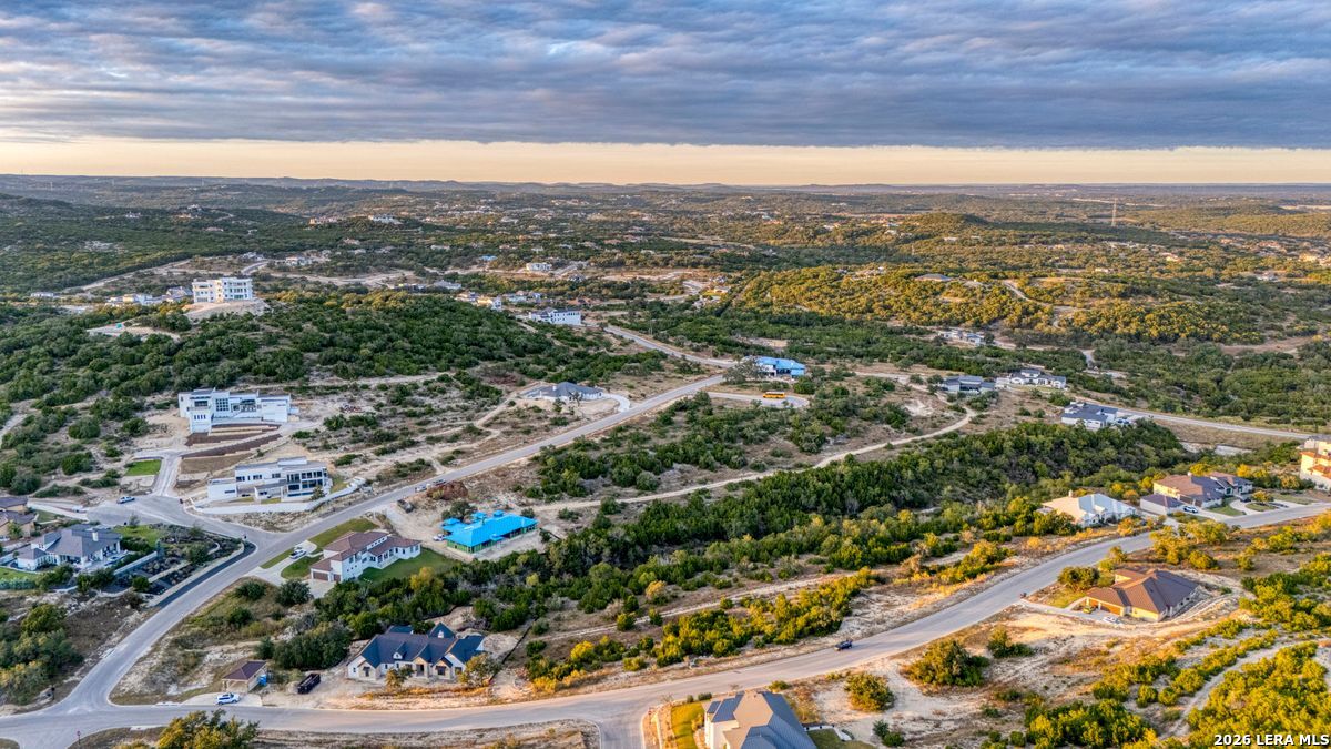 10847 Nina Ridge
