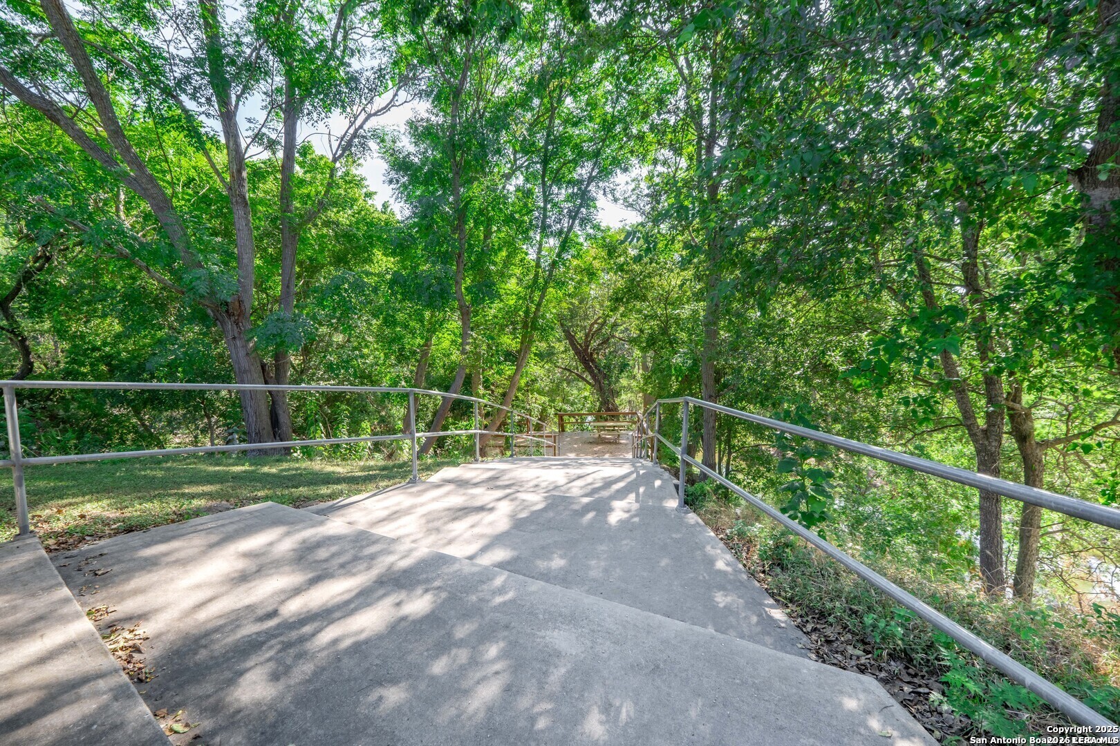 517 Mountain Creek