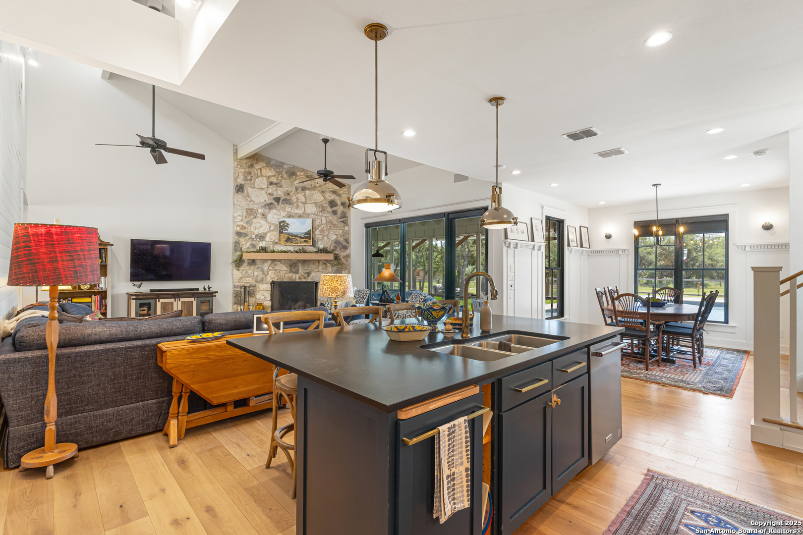 31545 Meadow Creek